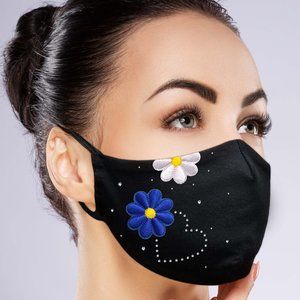 Daisy and Heart Face Mask w/ filter pocket